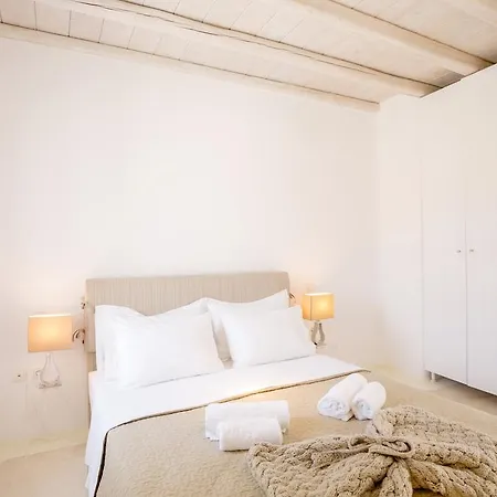 Veggera By Mykonos Pearls *